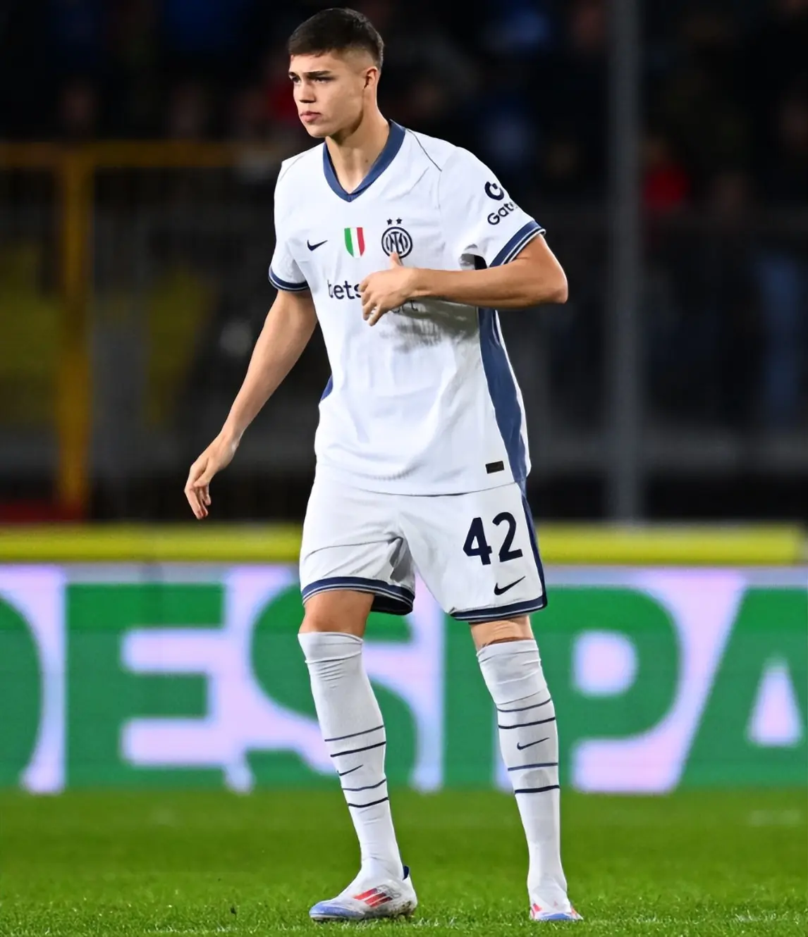 接受采访时, 万欧元, 队巴列卡诺