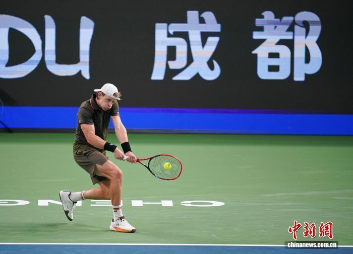 com, DHP, 中新社记者